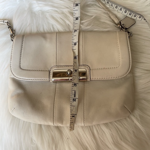 Off White Coach Crossbody with Silver Hardwear - Picture 10 of 10
